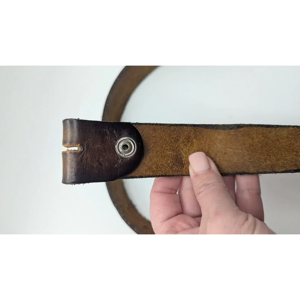 Vintage Hand Tooled 37-40 Leather California Mountain Scene Belt Dark Brown Snap